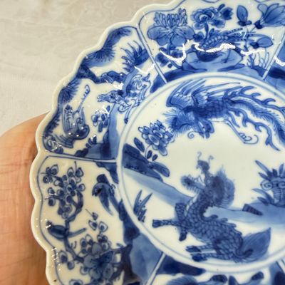 A pair of Chinese blue and white tea bowls and saucers — photo 3