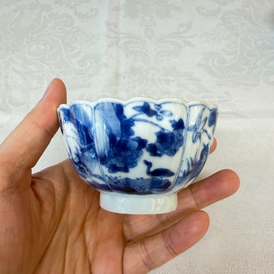 A pair of Chinese blue and white tea bowls and saucers — photo 15