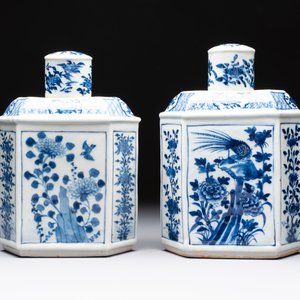 A pair of Chinese blue and white tea caddies and covers, 19th C. — 照片 4