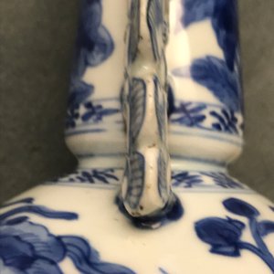A pair of Chinese blue and white vases after Venetian glass models, Kangxi — 照片 13