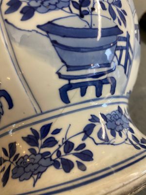 A pair of Chinese blue and white vases, Kangxi — 照片 15