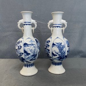 A pair of Chinese blue and white vases with elephant handles, Kangxi — photo 21