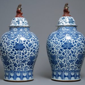 A pair of Chinese blue and white vases with faience replacement covers, Kangxi — photo 2