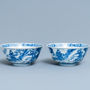 A pair of Chinese blue and white 'Xi Xiang Ji' bowls, Jiajing mark, Kangxi — 照片 1