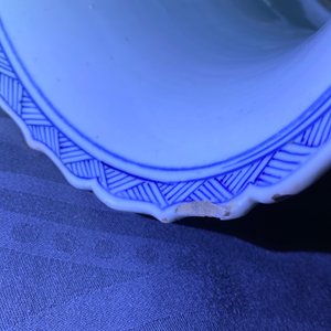 A pair of Chinese blue and white yenyen vases with figures in landscapes, Kangxi — photo 22