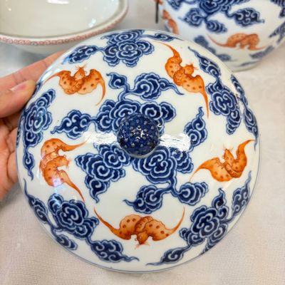 A pair of Chinese blue, white and iron-red 'Hong Fu Qi Tian 洪福齊天' warming bowls and covers — photo 4