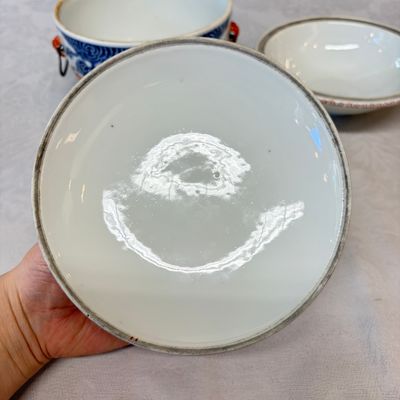 A pair of Chinese blue, white and iron-red 'Hong Fu Qi Tian 洪福齊天' warming bowls and covers — photo 21