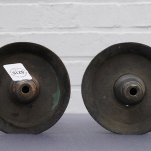 A pair of Chinese bronze candlesticks, Ming — photo 12