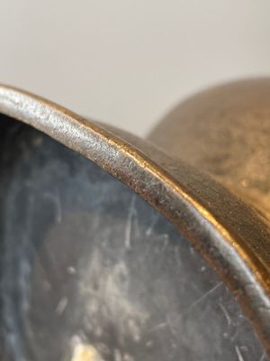 A pair of Chinese bronze 'hu' vases with Taotie design, Song/Yuan — 照片 6