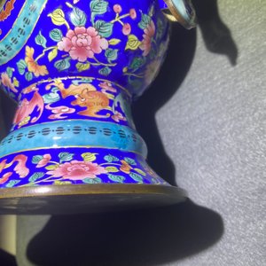 A pair of Chinese Canton enamel ewers for the Vietnamese market, 1st half 19th C. — photo 17