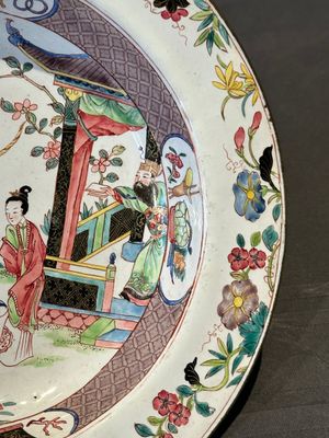 A pair of Chinese Canton enamel 'Fengyiting 鳳儀亭' plates, Yongzheng — foto 15