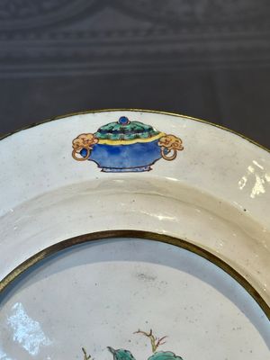 A pair of Chinese Canton enamel 'Fengyiting 鳳儀亭' plates, Yongzheng — foto 21