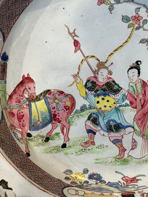 A pair of Chinese Canton enamel 'Fengyiting 鳳儀亭' plates, Yongzheng — foto 5