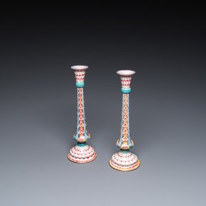 A pair of Chinese Canton enamel 'lotus' candlesticks, Yongzheng — photo 1