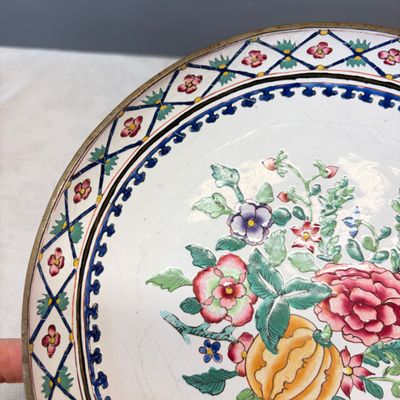 A pair of Chinese Canton enamel plates with floral design — photo 13