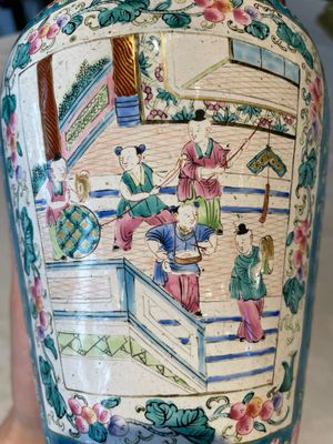 A pair of Chinese Canton enamel vases with narrative design, 19th C. — photo 18