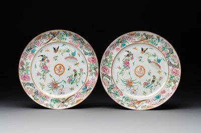 A pair of Chinese Canton famille rose armorial dishes with the arms of Moffat for the English market, 19th C.