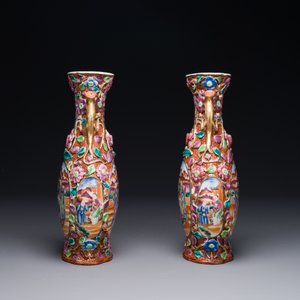 A pair of Chinese Canton famille rose 'mandarin subject' vases with floral relief design, Qianlong — 照片 4