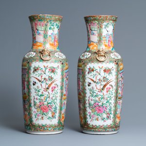 A pair of Chinese Canton famille rose vases, 19th C. — photo 2