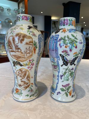 A pair of Chinese Canton famille rose vases and a pair of Dehua blanc de Chine drum-shaped covered jars, 19th C. — foto 2