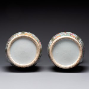A pair of Chinese Canton famille rose vases with narrative design, 19th C. — photo 6