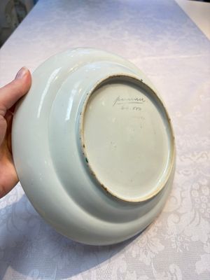 A pair of Chinese Canton famille verte plates with figural design, 19th C. — 照片 5