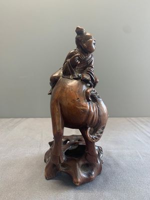 A pair of Chinese carved bamboo groups of a boy riding a buffalo, 19/20th C. — photo 5