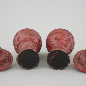 A pair of Chinese carved cinnabar lacquer vases and covers, 18/19th C — photo 6