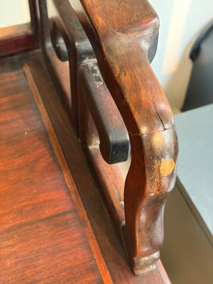 A pair of Chinese carved hongmu armchairs, 19th C. — foto 6