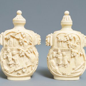 A pair of Chinese carved ivory snuff bottles, 19th C. — 照片 3