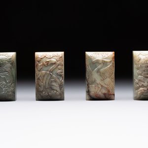 A pair of Chinese carved stone Buddhist lions, a large seal and a wooden box with four seals, 20th C. — foto 16