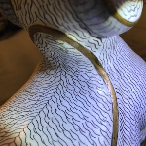 A pair of Chinese cloisonné and gilt bronze models of rams, Qianlong — 照片 29