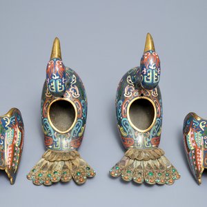 A pair of Chinese cloisonné and inlaid gilt silver peacock censers, 19th C. — photo 6