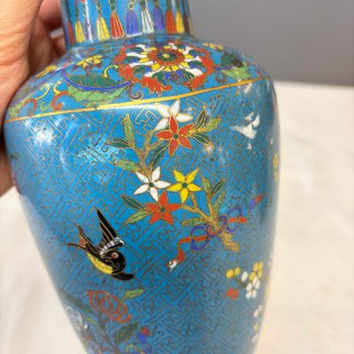 A pair of Chinese cloisonné 'Birds Among Flowering Branches' vases — photo 8