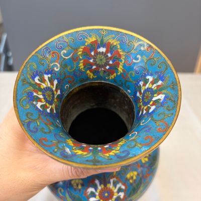 A pair of Chinese cloisonné 'Birds Among Flowering Branches' vases — photo 13