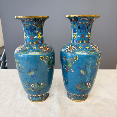 A pair of Chinese cloisonné 'Birds Among Flowering Branches' vases — photo 2