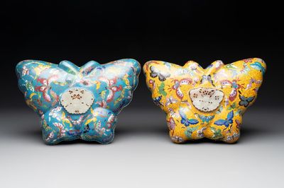 A pair of Chinese cloisonné butterfly-form boxes and covers with jade plaques, 20th C.