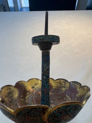A pair of Chinese cloisonné candle holders, 19th C. — 照片 7