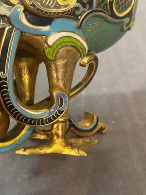 A pair of Chinese cloisonné duck-form vases, 19/20th C. — foto 20