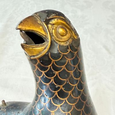 A pair of Chinese cloisonné enamel quail-form incense burners and covers — foto 7