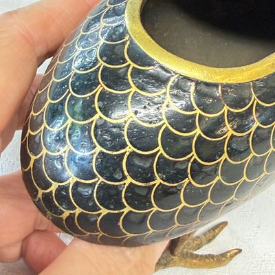 A pair of Chinese cloisonné enamel quail-form incense burners and covers — foto 10