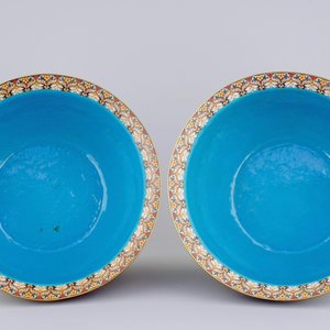A pair of Chinese cloisonne fish bowls, 19/20th C. — photo 5