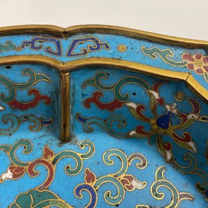 A pair of Chinese cloisonné flower-shaped dishes, Qianlong — 照片 18