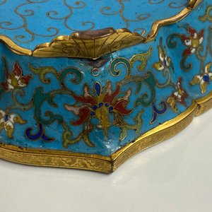 A pair of Chinese cloisonné flower-shaped dishes, Qianlong — 照片 37