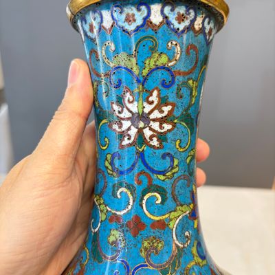 A pair of Chinese cloisonné 'Lotus Scroll' bottle vases — photo 6