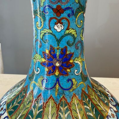 A pair of Chinese cloisonné 'Lotus Scroll' bottle vases — photo 18