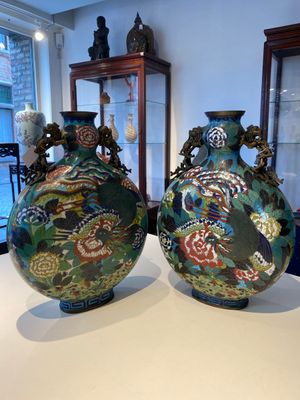 A pair of Chinese cloisonné moon flask vases, 'bianhu', Jiaqing — 照片 3