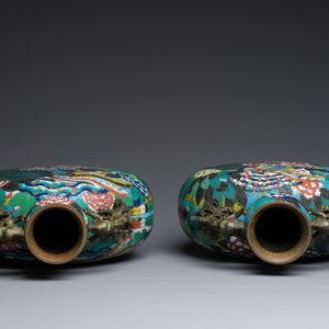 A pair of Chinese cloisonné moon flask vases, 'bianhu', Jiaqing — 照片 6
