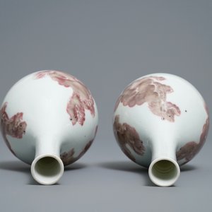 A pair of Chinese copper red 'mythical beasts' vases, Kangxi — photo 5