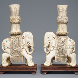 A pair of Chinese coral- and turquoise inlaid ivory elephant candlesticks, 19th C. — photo 2